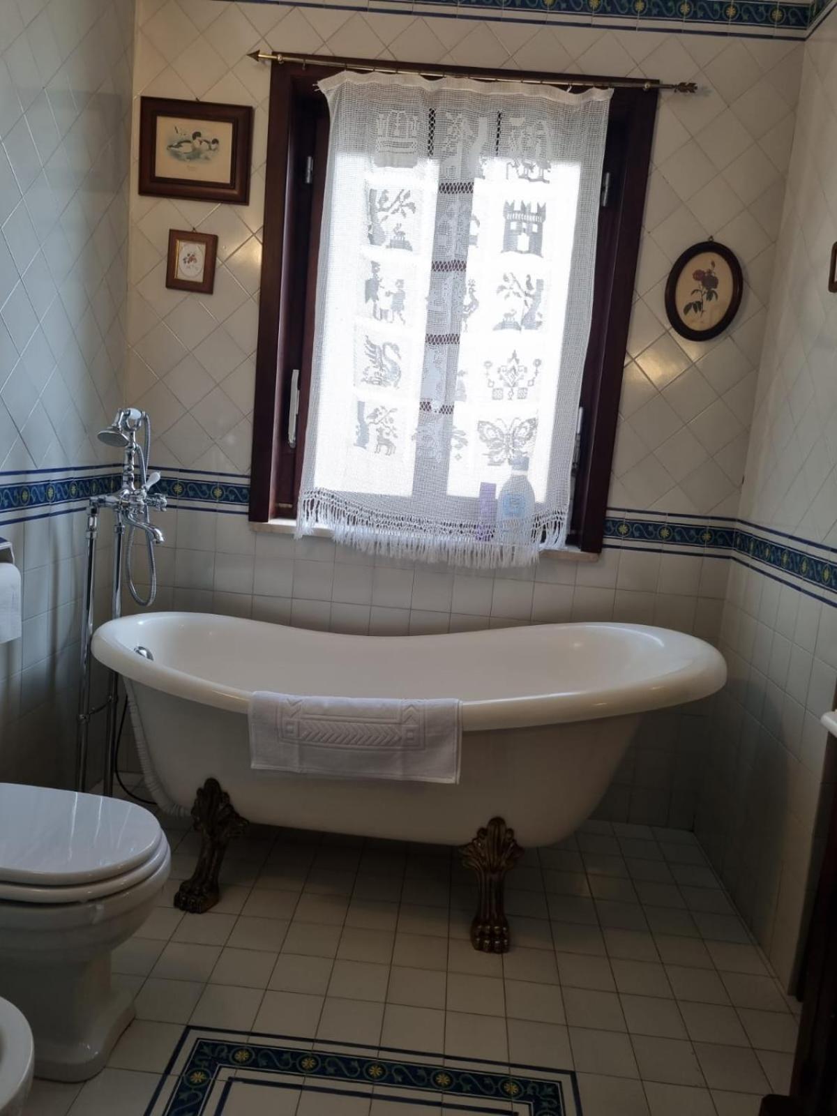 Donna Filomena Casa Vacanza Park Bougainville 살레르노 외부 사진